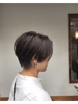 カウチ(Kauti)&nbsp;刈り上げ風ショートボブ