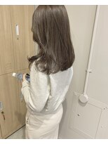 ローレンジウ(LOREN JU)&nbsp;透明感髪質改善ベージュダブルカラーミルクティーグレージュ