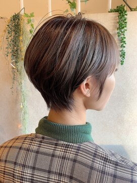 フゥカ 売市店(fuka) 【整形級ショート】パールアッシュ