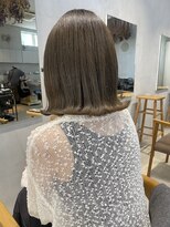 ミント(mint)&nbsp;【絶妙なくすみ感！赤みゼロなオリーブグレージュ◎】