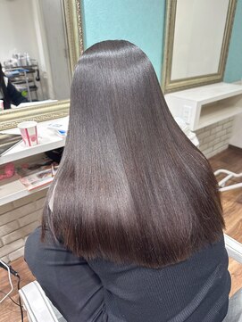 リリー(Re.ly) 美髪矯正