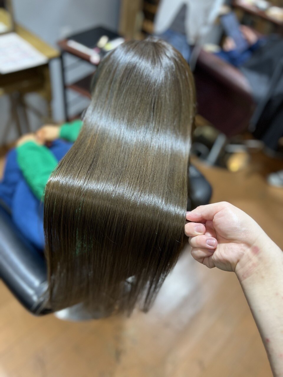 【当店イチオシ】1,000円引き*ヒト幹細胞カラーエステ＋カット17,400→16,400