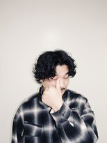 前上がりパーマ