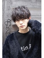 ユーフォリア 渋谷グランデ(Euphoria SHIBUYA GRANDE)&nbsp;フェザーマッシュショートツーブロック刈り上げ　k