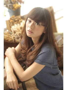 プシュケ(PSYCHE) 20代30代40代大人可愛い小顔しなやかカールナチュラルアッシュ