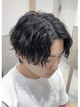 リ メイロ(Re.Meiro) 縦落ちパーマ沖縄