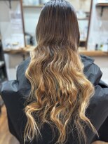 ブラン(Blanc。) 【パサつき解消】高濃度水素トリートメント+艶髪カシスボルドー