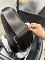 シキ 戸塚(Shiki.) 柔らかく自然にまとまる艶ストレート