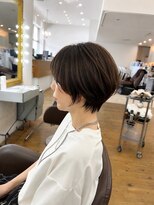 コワファースト 別府&nbsp;丸みショートで大人かわいいスタイル