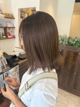 オーバルヘアー(OVAL hair) 透明感ブラウンベージュ/ミディアム/ボブ
