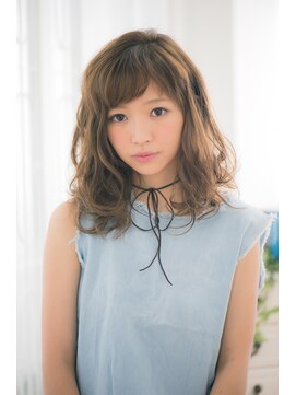 アリュール(Allure) セミロング