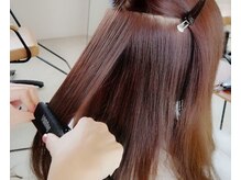 ストレートアイロンで直毛形成
