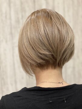 アース オーセンティック 武蔵小山店(EARTH Authentic) 透明感☆ミルクティーベージュ