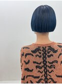 ネイビーぱっつんミニボブ