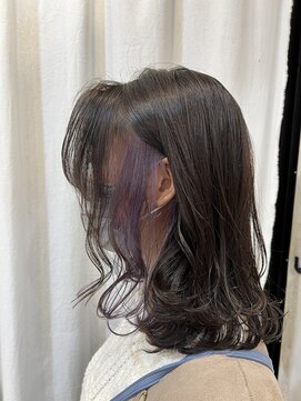 ペイジバイネオリーブ 吉祥寺店(Paige by Neolive) パープル×シルバーブラックの艶感たっぷりレイヤースタイル