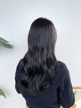 シェル 津山の手店(shel) 20代30代40代艶感ナチュラルブラックロングレイヤー