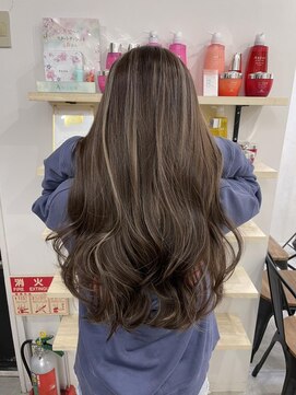 ジゼル(gisele) (稲毛) ハイライトアースカラー