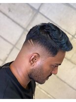 フランクスバーバー アンド ビアークラブ(FRANK'S BARBER and BEER CLUB)&nbsp;スキンフェード