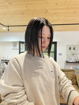 ブルック(BROOK.) ぱつんとボブ