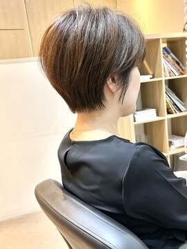 ヨファ ヘアー(YOFA hair) 似合わせカット 大人ショート