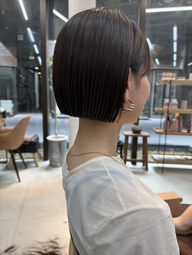 ミィ 表参道(mee.) カール/セミディ/シアーカラー/姫カット/ボブ