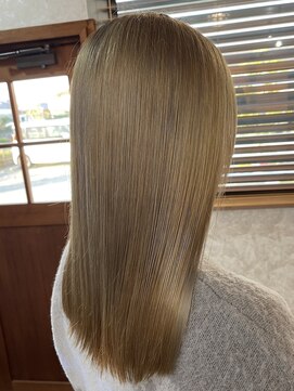 アイリス 天文館店(AIRIS) ミルクティーグレージュ