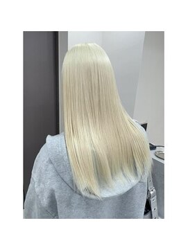 グランディール(Grandir) 【豊中】抜きっぱなしブロンドカラー