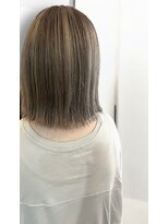 ディア(Dia) 白髪ぼかしハイライト