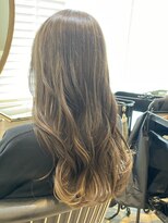 リリー(RILLY)&nbsp;やっぱり可愛いバレイヤージュ