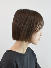 コンベックス(convex) 【ショート】パツっとボブ