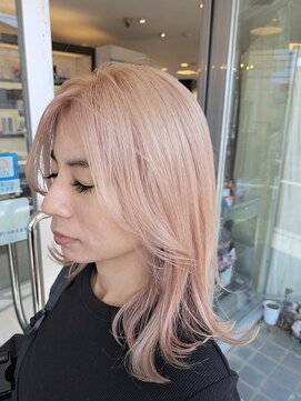 マリーインターナショナル 浦添店(MARIE INTERNATIONAL) Wカラーミルクティーベージュブラウンホワイトブロンド