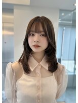 フィル 横浜(fil)&nbsp;レイヤーカット_ミニウルフチェリーブラウンホワイトグレージュ