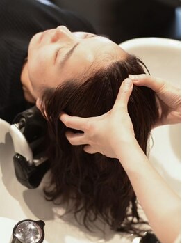 ケイカヘア(KEIKA Hair)の写真/夏の髪＆頭皮ケアしっかりケアするヘッドスパが大人気！髪をキレイに保つために、ぜひお試しください♪