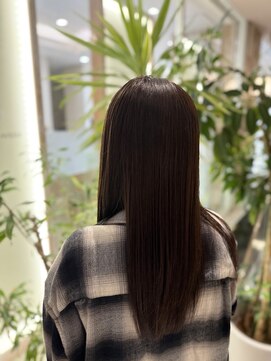 ピークアブー アヴェダ アトレ恵比寿(PEEK-A-BOO AVEDA) ストレート/艶カラー/ロングヘア