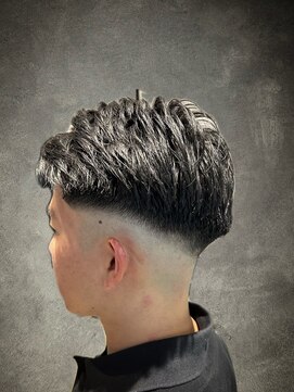 ゴート 香椎(GOAT) メンズカット/パーマ/ニュアンス/フェザー/フェード/20代/30代