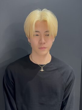 ペレ 渋谷(PELE) MEN’S HAIR/波巻きツイストスパイラル/リバースセンターパート