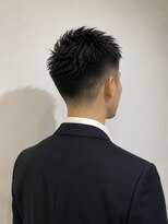 バーバーショップ ヘアーレストホーム(Barber Shop HAIR REST HOME)&nbsp;メンズフェードラフボディパーマ束感カラーかき上げ20代30代