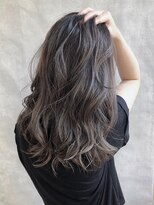 ムウ 難波(MOU)&nbsp;グレージュハイライト_くびれセミディたまねぎアレンジ