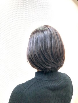 クオリス 上福岡店(QUALIS) 暗めカラー/40代50代60代/白髪染め/艶カラー/ショートボブ/