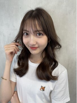 ユニー(uniii) ショート/ボブ/ミディアム/ロング/髪質改善/縮毛矯正/新宿