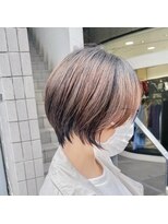 フェイス 石川町 (FACE) 大人可愛いくびレイヤー丸みショート/HONOKA