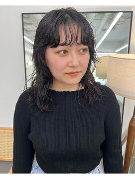 シカ(sica) ミディアムパーマ