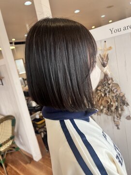 アンカーデイズ(Anchor Days) 縮毛矯正で艶ボブ