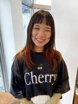 ビファインクーアヴェダ(Be fine coo AVEDA) 顔周りカットレイヤーカットバレイヤージュオレンジ