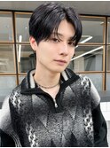 ショートセンターパートツーブロック刈り上げメンズカット