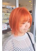 ブリーチオレンジベージュハイトーンボブ切りっぱなし外はね