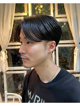 チクロ(ticro) 【チクロ】メンズ　センターパート　刈り上げ