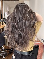 ラグーン(LAGOON)&nbsp;バレイヤージュグレージュハイライトダブルカラーケアブリーチ