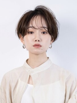 ファルベ(Farbe) ショート/マッシュショート/イメチェン/シースルーバング