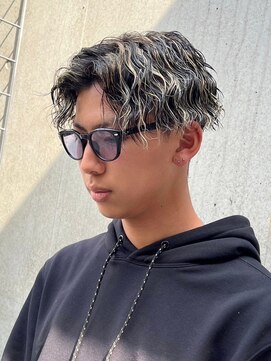 ビンゴ 高松店(BINGO) 1626黒髪フェザーパーマセンターパートツイストスパイラルパーマ